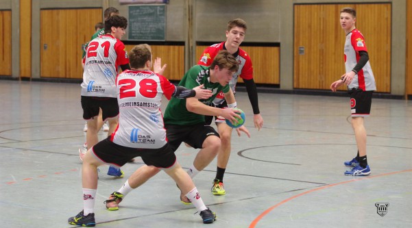 TV Ratingen mA 2 spielt eine gute erste Halbzeit gegen Tura Altendorf